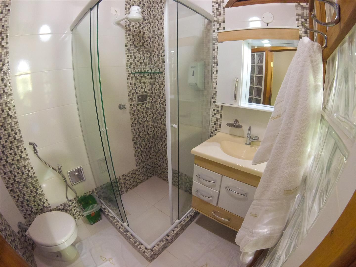 Pousada Dom Ângelo - Suíte Cinza