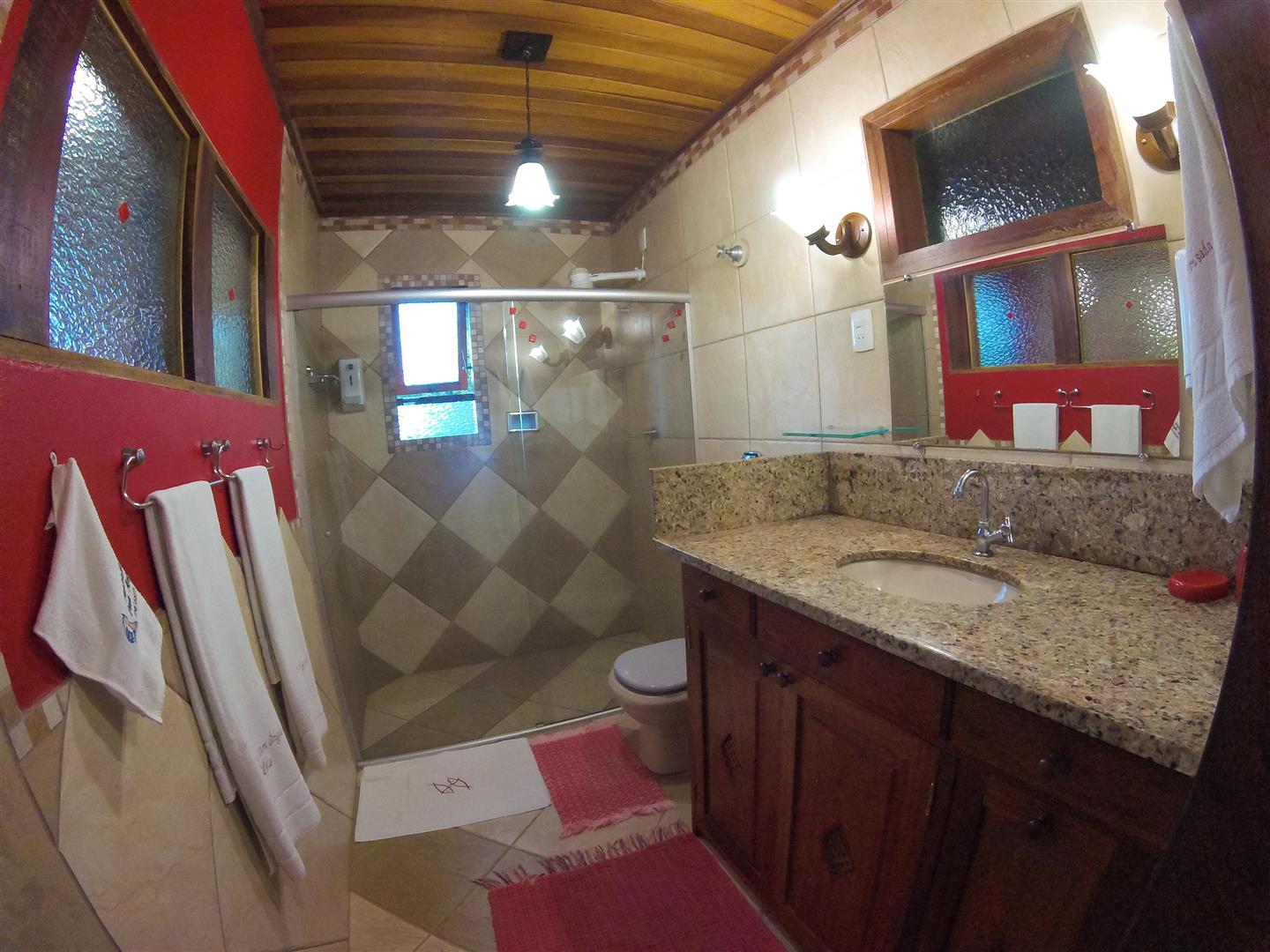 Pousada Dom Ângelo - Suíte Vermelha